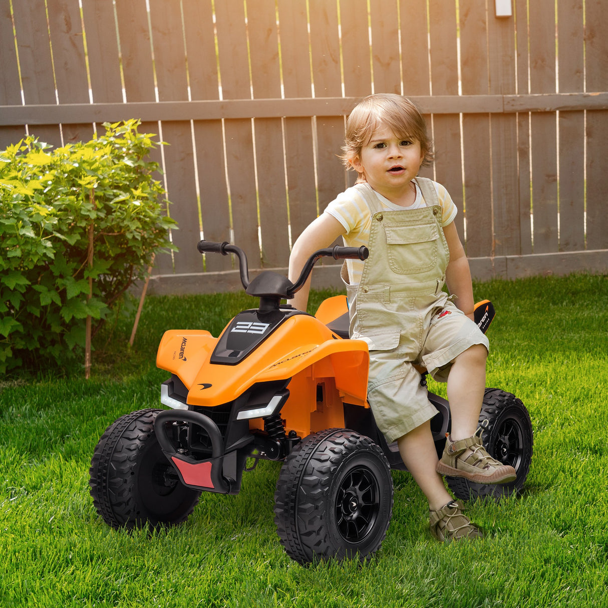easycomfort easycomfort quad per bambini 3 8 anni con licenza mclaren e fari led 107x71x73 5 cm nero e arancione