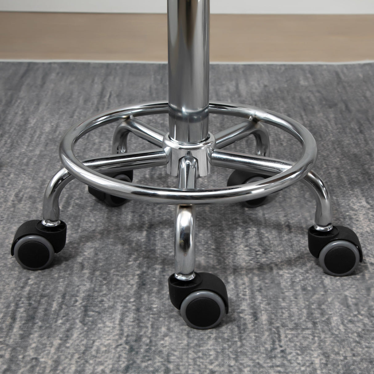 easycomfort easycomfort set 2 sgabelli girevoli con ruote altezza regolabile e rivestimento similpelle pu 38x38x57 72cm