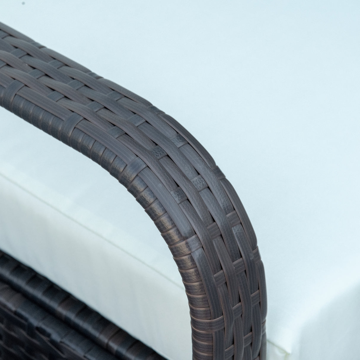 easycomfort set mobili da giardino in rattan pe con tavolino e 2 sedie con cuscini sfoderabili marrone e crema 33009