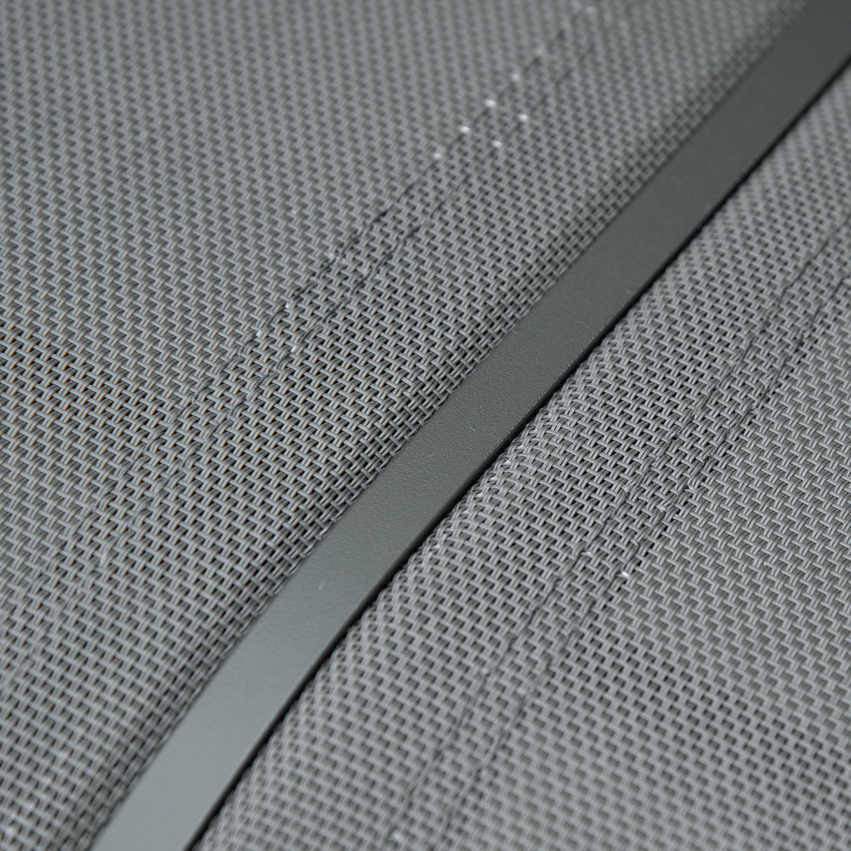 easycomfort panchina a dondolo da giardino a 3 posti in metallo e tessuto a rete traspirante 151x75x85cm grigio 33093