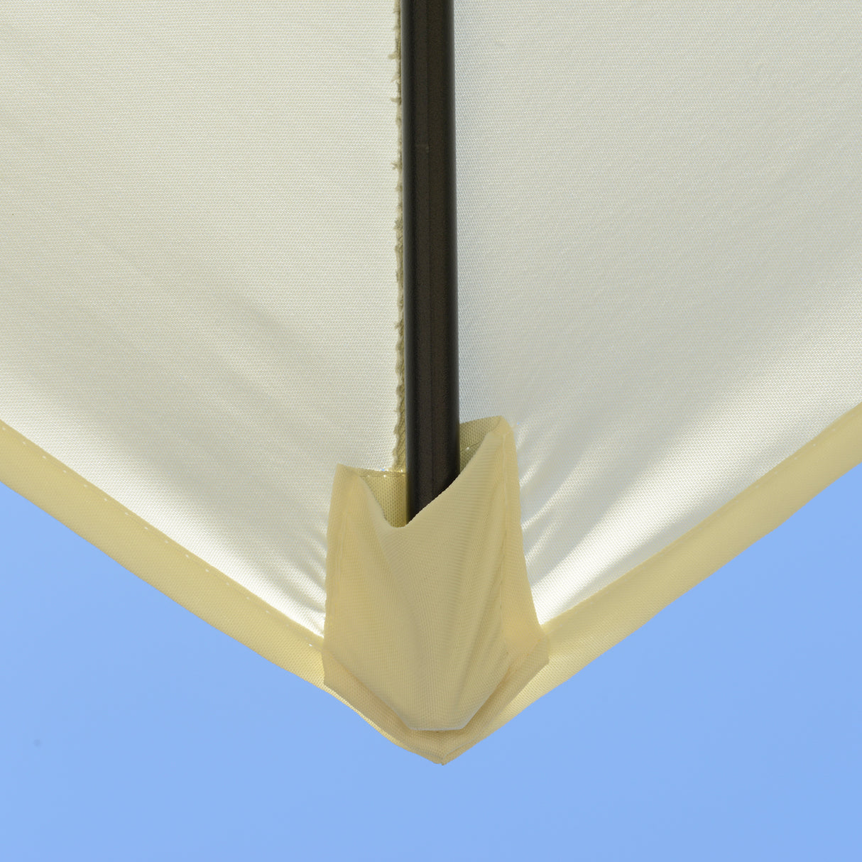 easycomfort ombrellone da giardino 2.6x2.5 m anti uv protezione 30+ con testa inclinabile palo in alluminio e 6 stecche bianco crema