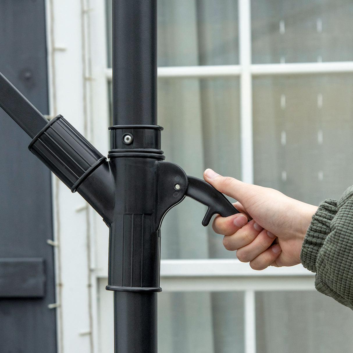 easycomfort ombrellone 3x2 m da giardino in acciaio e poliestere con base a croce e presa d aria marrone e crema