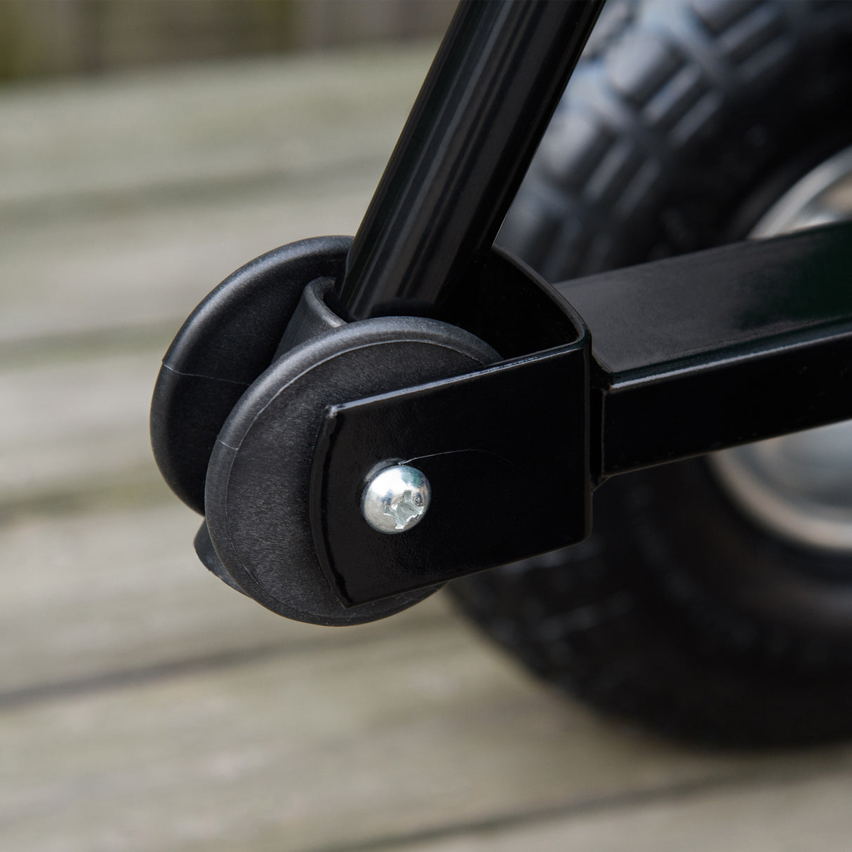 easycomfort easycomfort carrello da giardino con struttura in acciaio e pneumatici 108x52x100cm verde