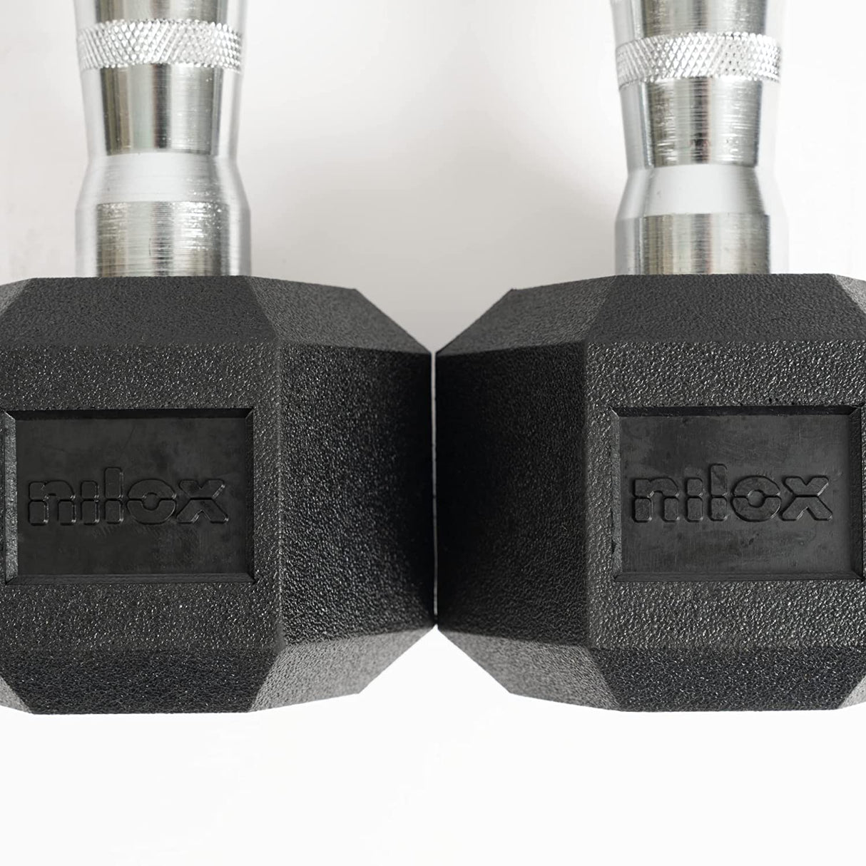 manubri da palestra nilox nxdumbbell5 5 kg cad.1 con rivestimento in gomma impugnatura acciaio