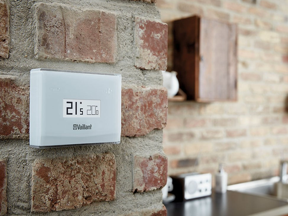 caldaia a gas vaillant a condensazione ecotec plus vmw 35 cs 1 5 cfi con vsmart wi fi metano o gpl completo di kit scarico fumi