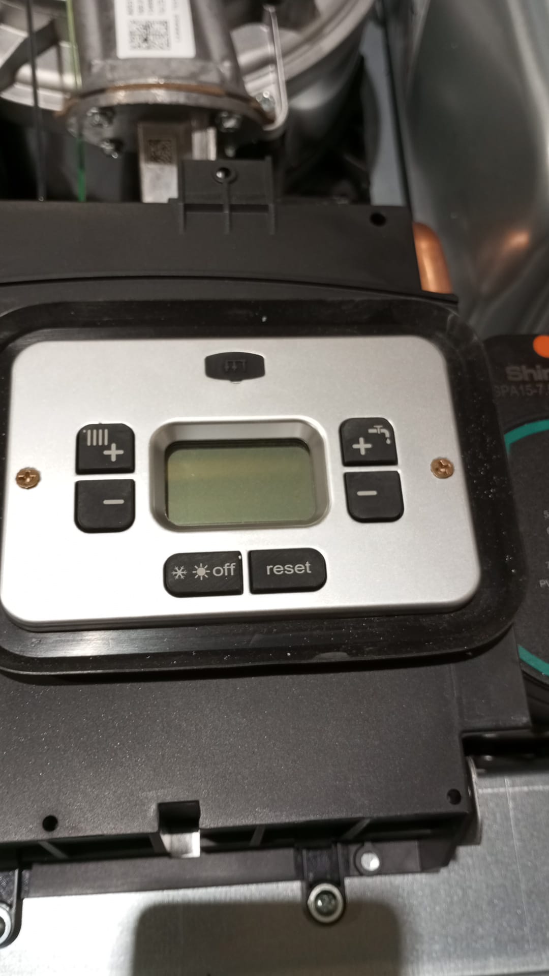 ferroli area occasioni 3236 caldaia a condensazione ferroli bluehelix theta 24c metanogpl con kit scarico fumi