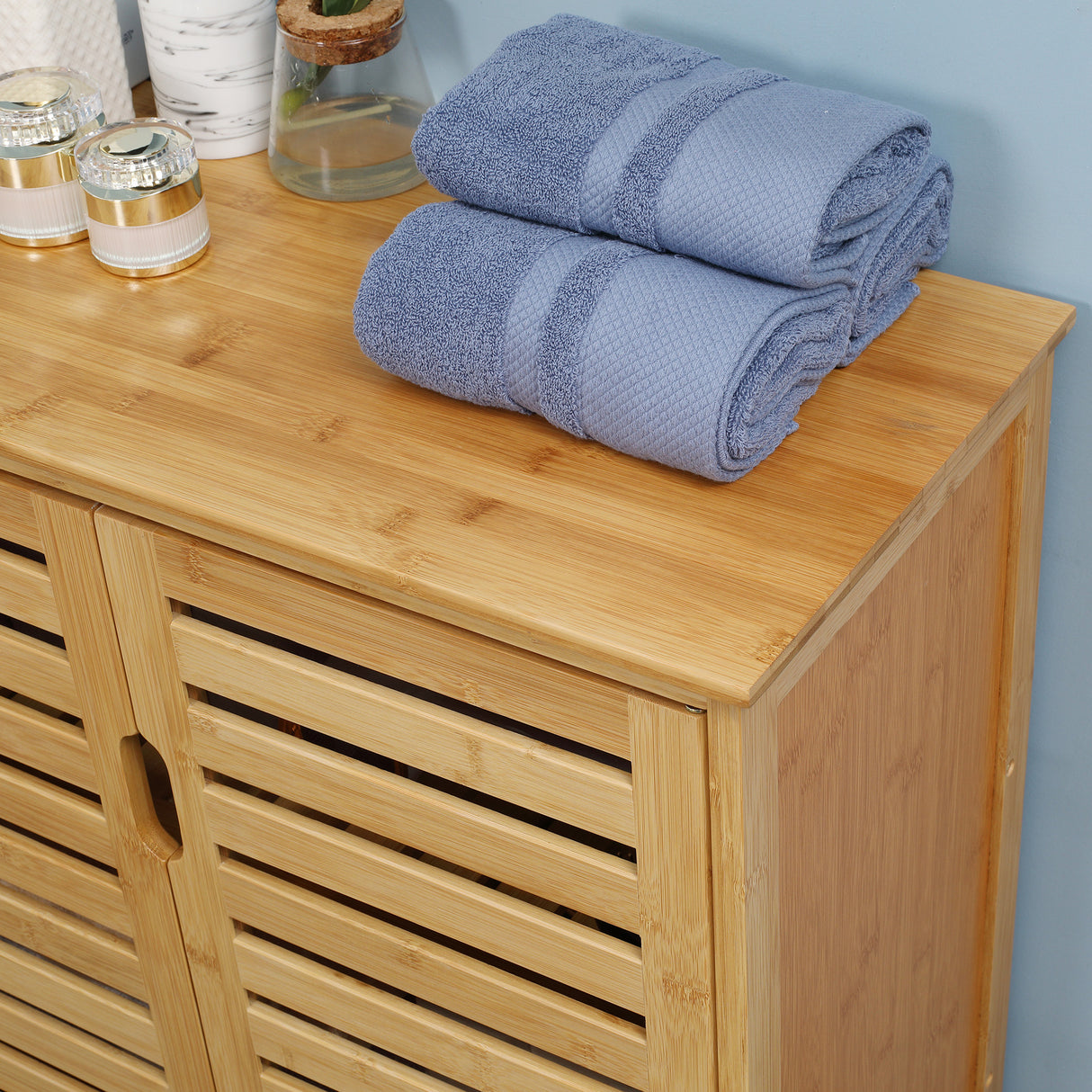 easycomfort easycomfort mobile bagno moderno a 2 ante con 2 ripiani ventilati in bambu 68x32x86 cm color legno