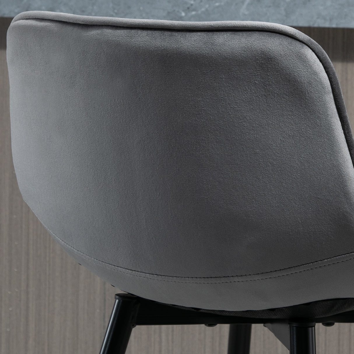 easycomfort easycomfort set 2 sgabelli alti in stile nordico con schienale e poggiapiedi sgabelli con schienale in tessuto effetto velluto e metallo 45x47x88 cm grigio ean 8054144138626
