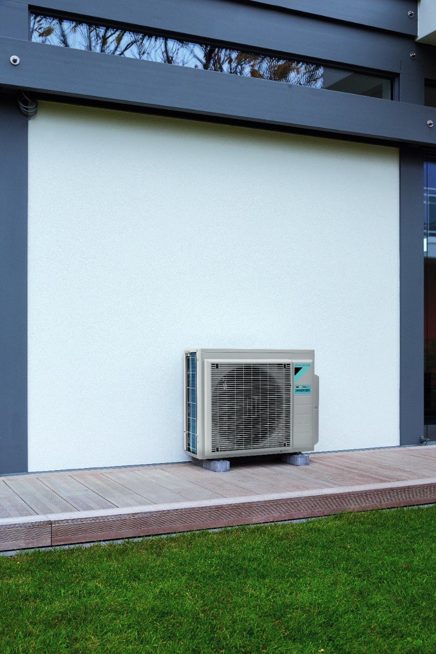 immagine-4-daikin-unita-esterna-daikin-bluevolution-motore-multisplit-4mxm80n-quadri-split-r-32