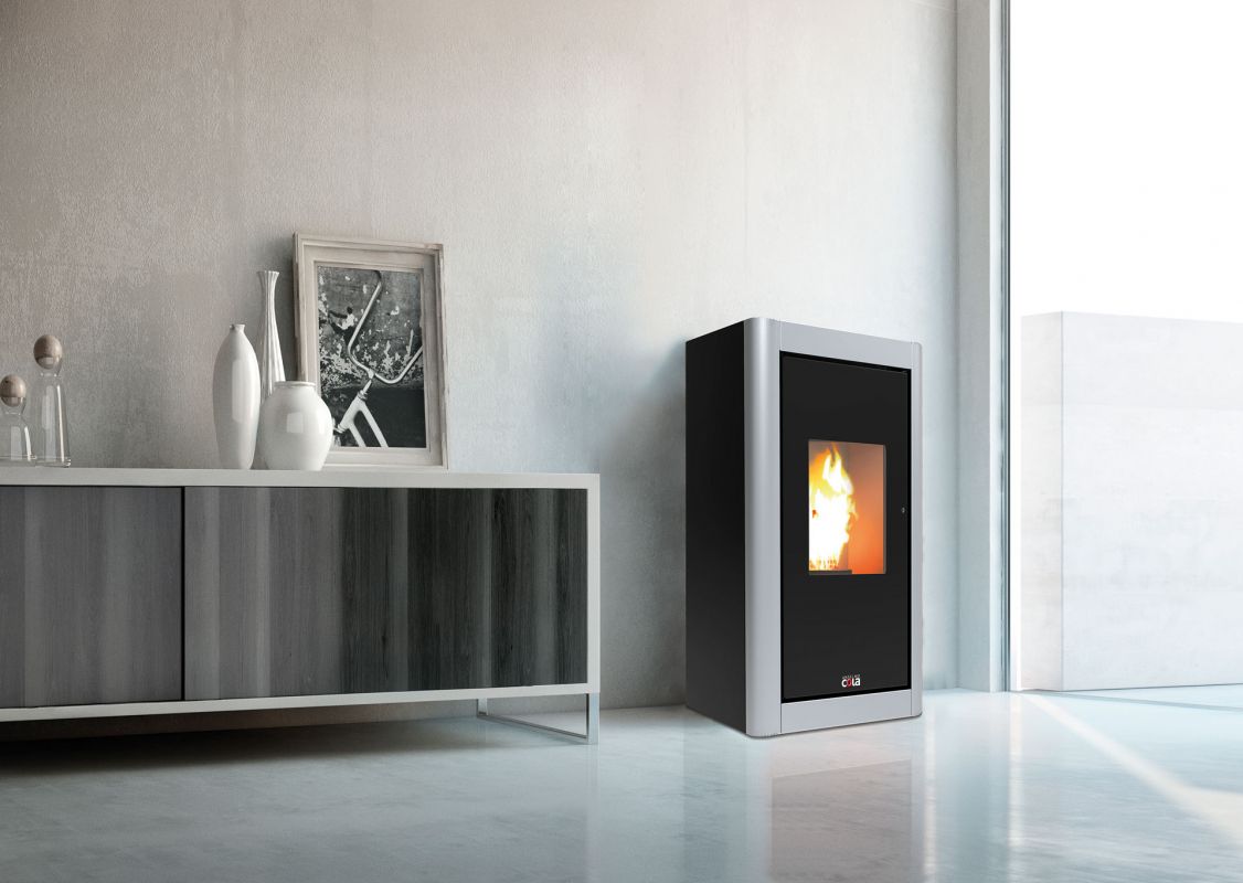 immagine-6-anselmo-cola-stufa-a-pellet-anselmo-cola-mod-urban-633-kw-vari-colori-disponibili-ean-99811907