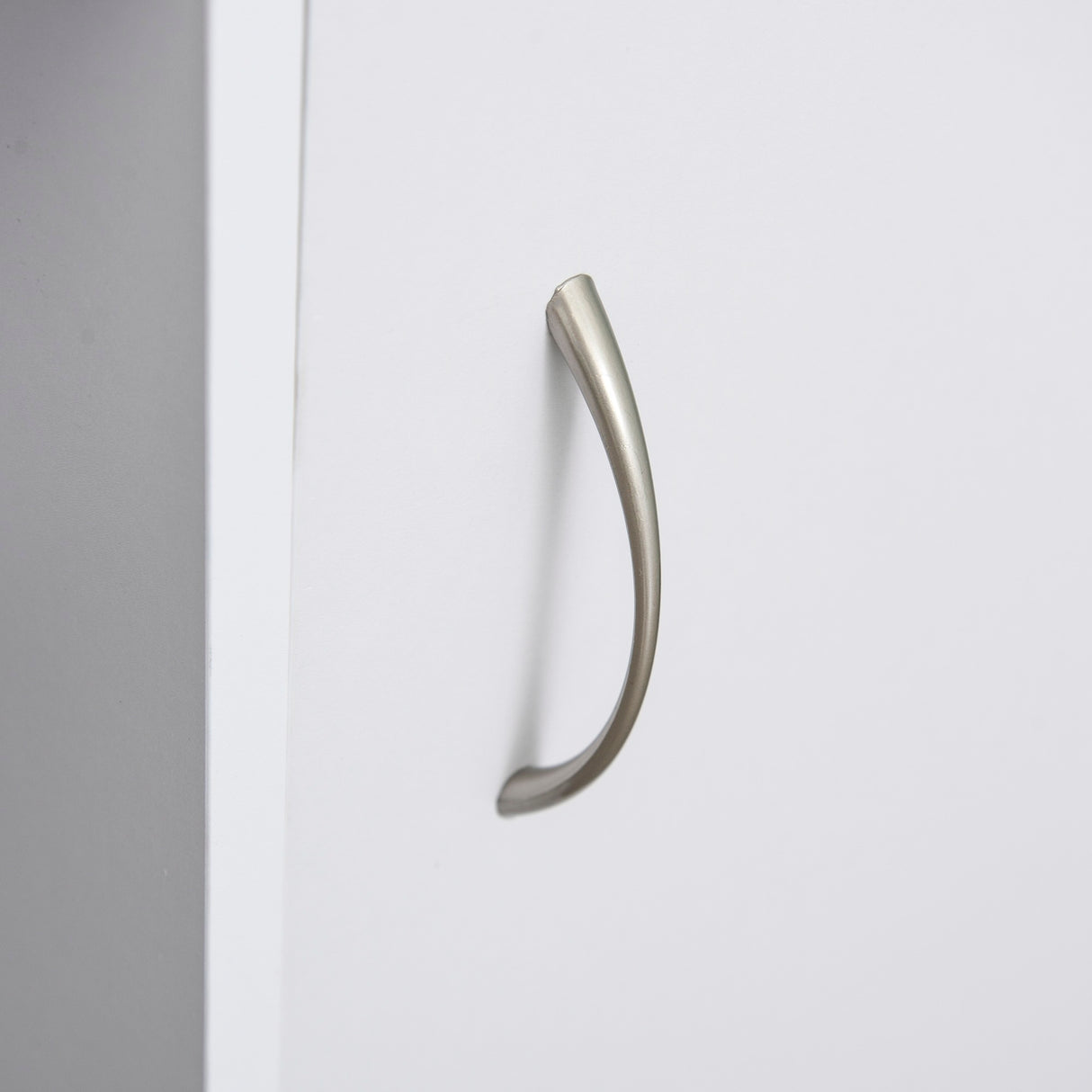 easycomfort easycomfort scrivania moderna per pc e computer con 2 cassetti e 1 armadietto scrivania con libreria salvaspazio per ufficio o camera in legno bianco ean 8054111847667