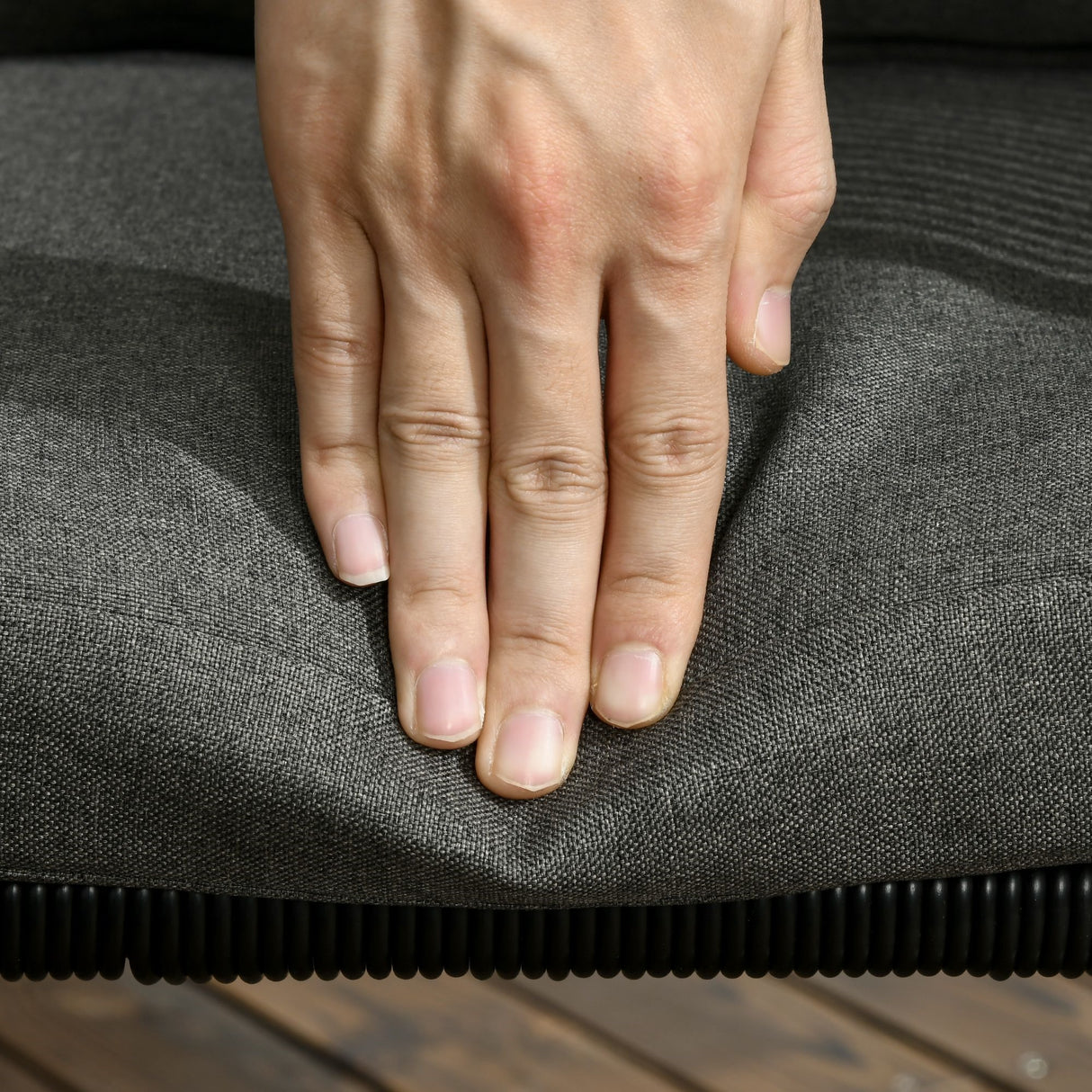 easycomfort easycomfort set da giardino 5 pezzi in rattan pe e acciaio 4 sedie da esterno con cuscini e tavolo rettangolare