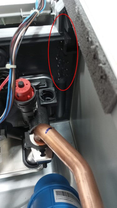 ariston area occasioni 2612 caldaia a condensazione ariston clas one wifi 24 kw metanogpl con kit scarico fumi