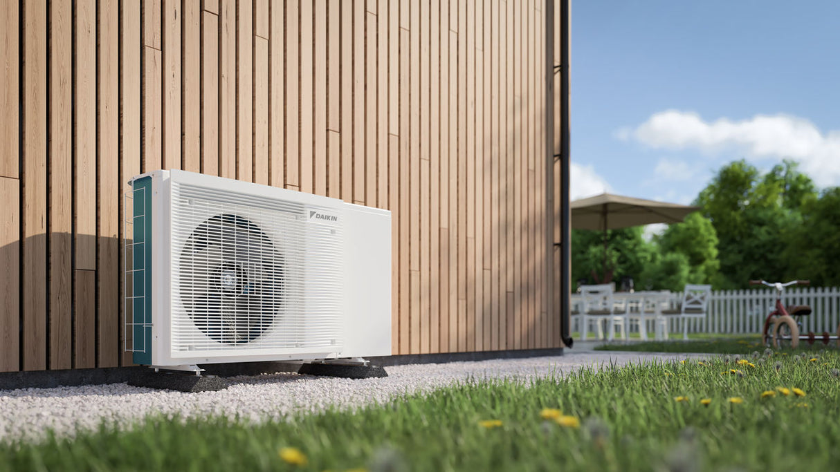 daikin pompa di calore aria acqua daikin altherma 3m ebla04ev3 da 4 kw r 32