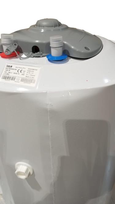 isea area occasioni 3057 scaldabagno termoelettrico verticale isea swing plus mix heating ve 805 dx